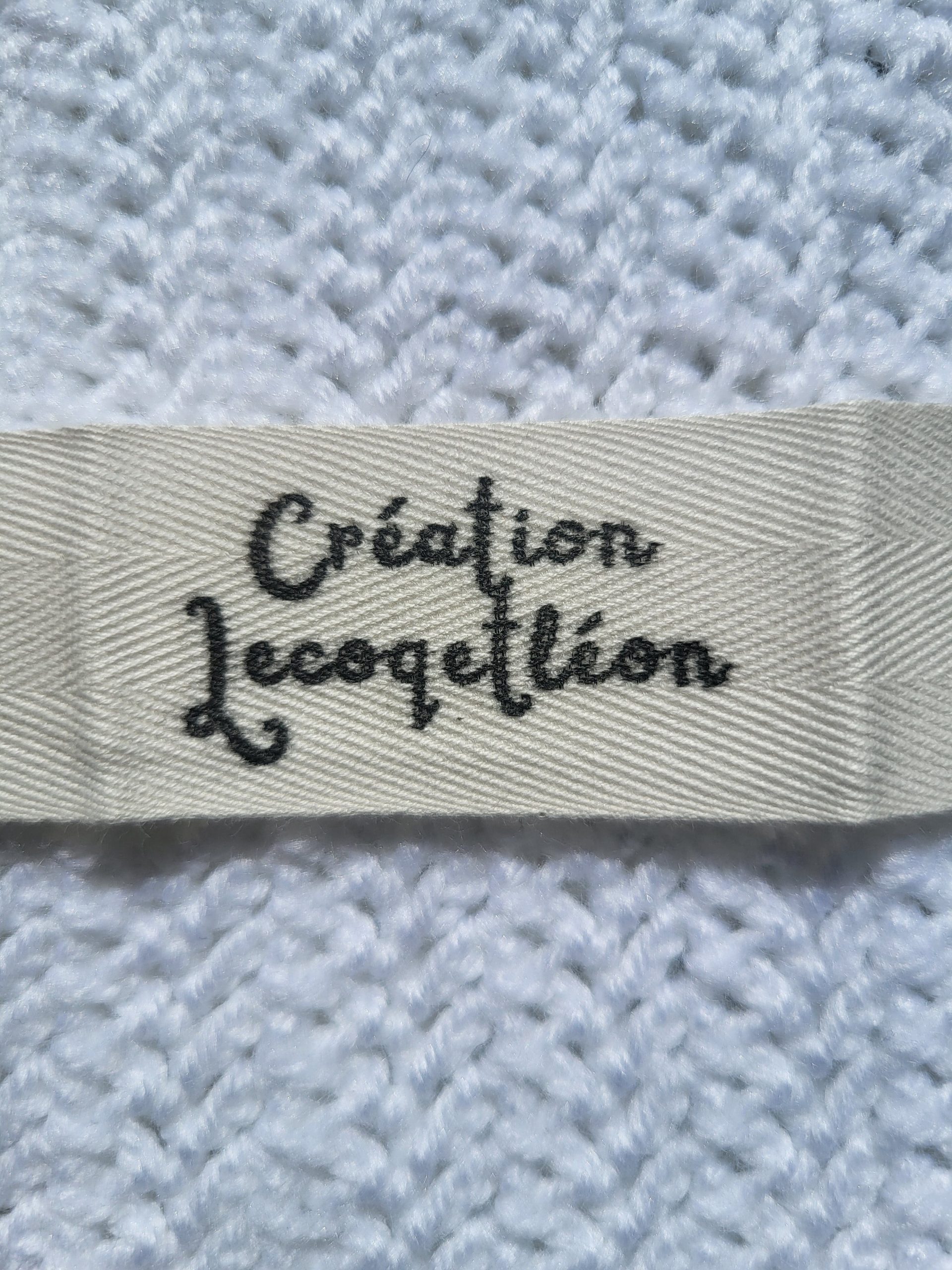 Création lecoqetleon Création lecoqetleon coloris blanc crochetée à la main